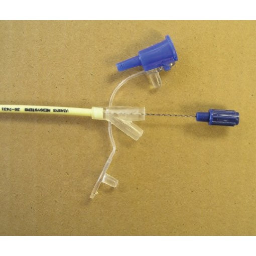 Nasolacrimal catheter for equine
