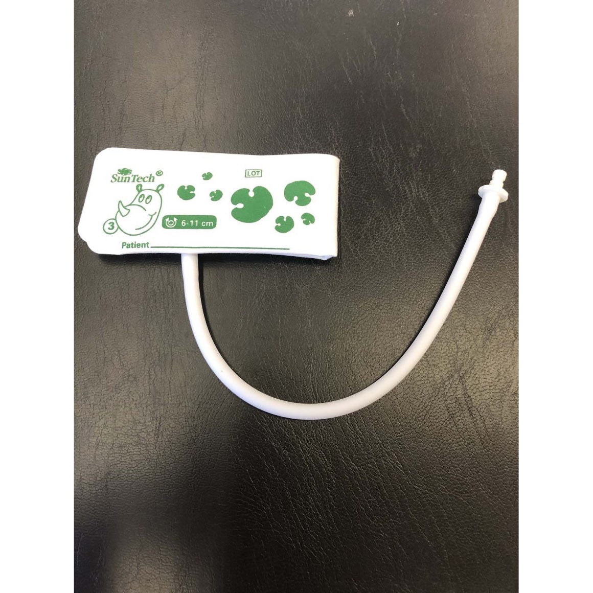 Blood pressure cuff