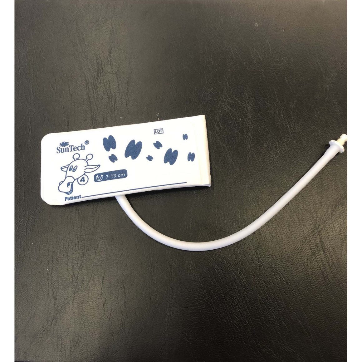 Blood pressure cuff