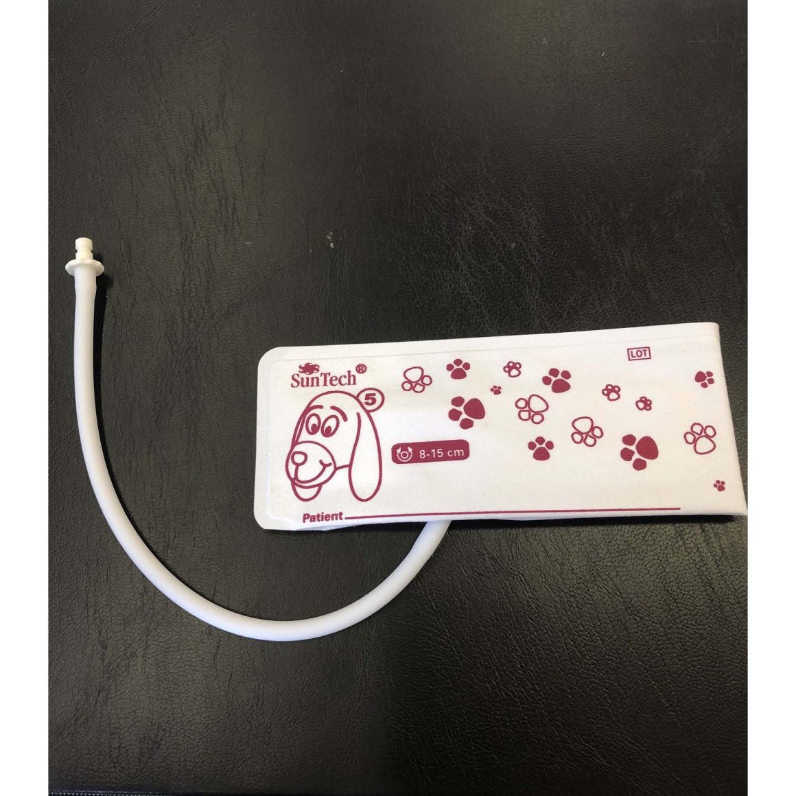 Blood pressure cuff