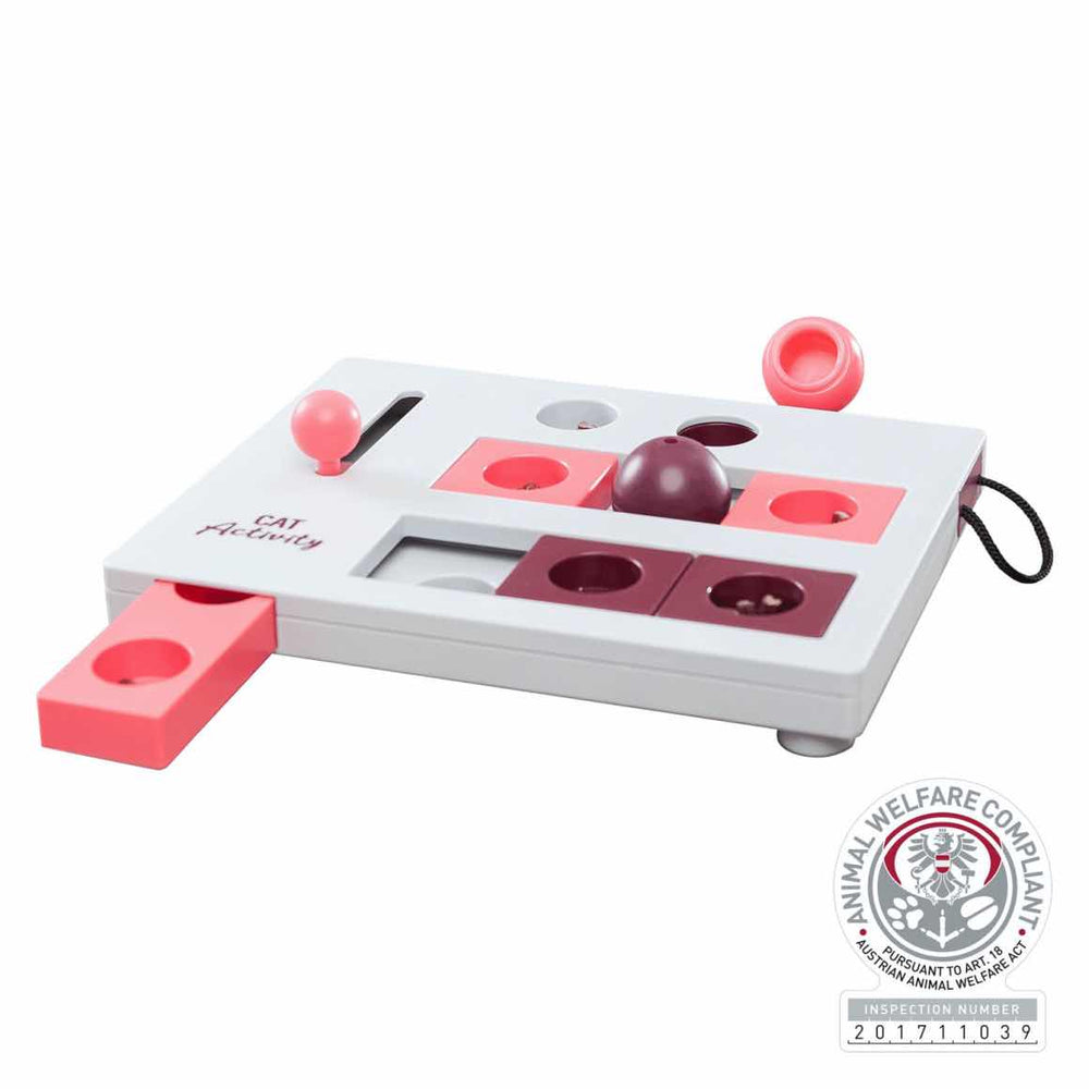 Brain Mover strategy game for cats