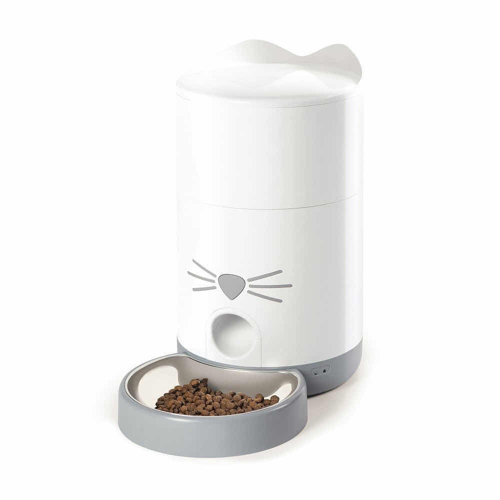 PIXI Smart feeder with remote control