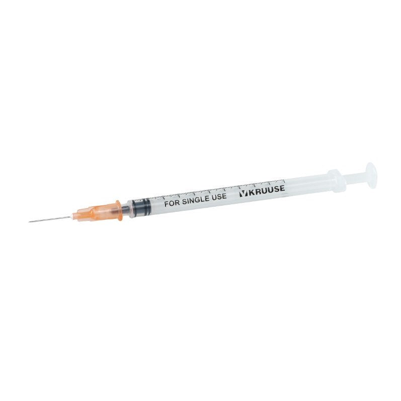 Disposable 1 ml syringe with LS needle
