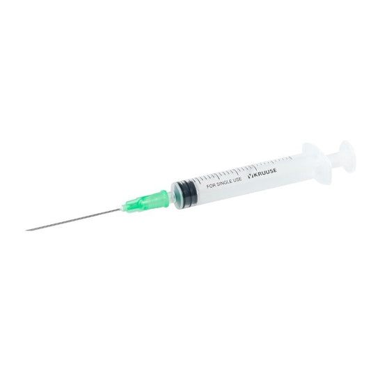 Disposable 2-3 ml syringe with LS needle