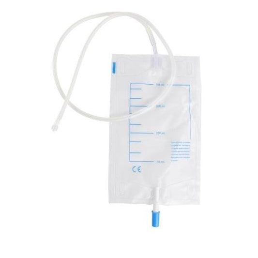 Urine collection bag with Luer lock adapter