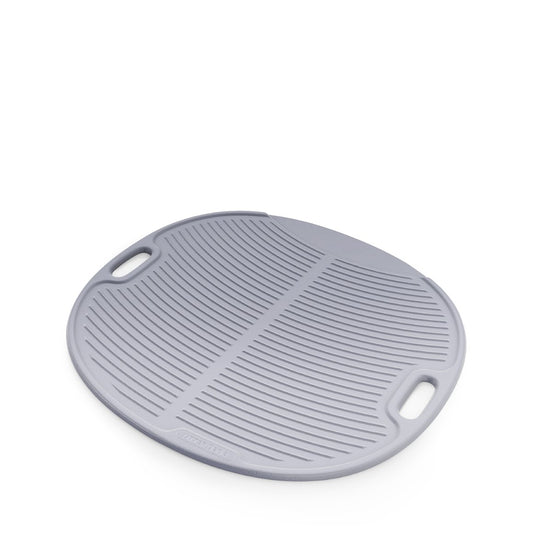 Mat for litter box for cats