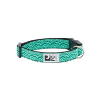 Patterned clip collar for dogs