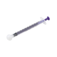 Syringe oral with cap